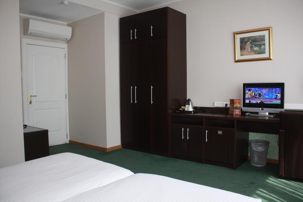 Hotel Plasky Schaerbeek ห้อง รูปภาพ