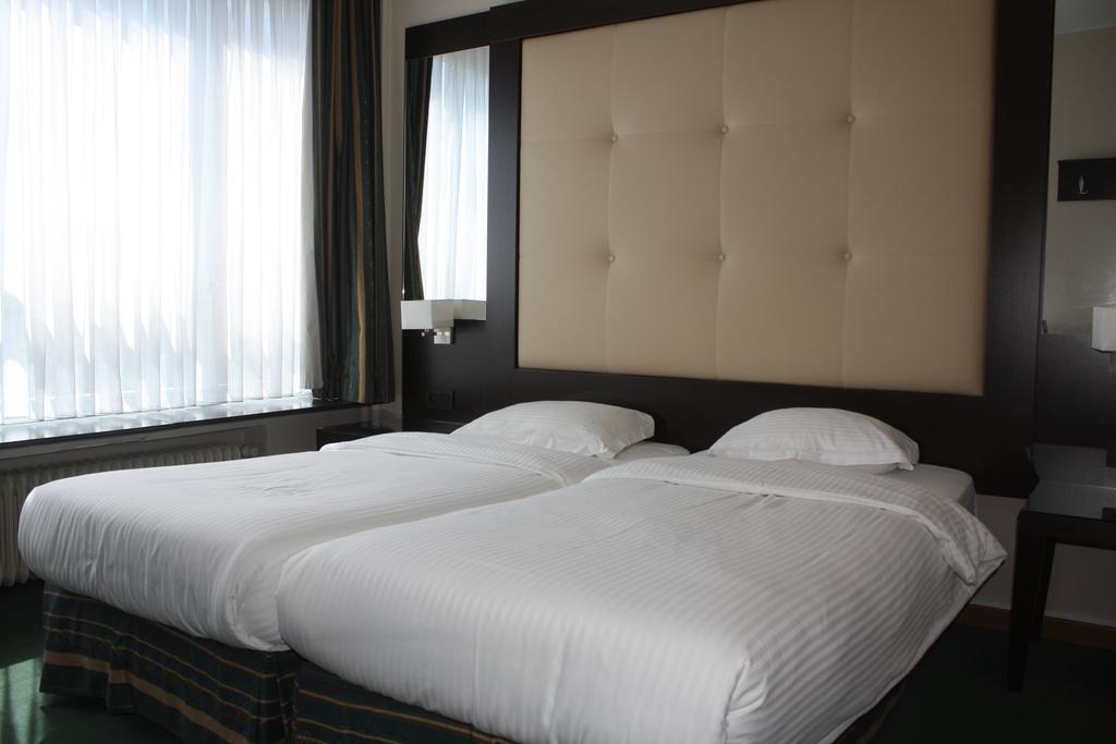 Hotel Plasky Schaerbeek ห้อง รูปภาพ