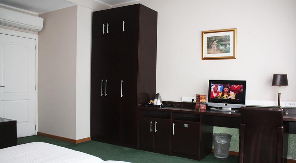 Hotel Plasky Schaerbeek ห้อง รูปภาพ